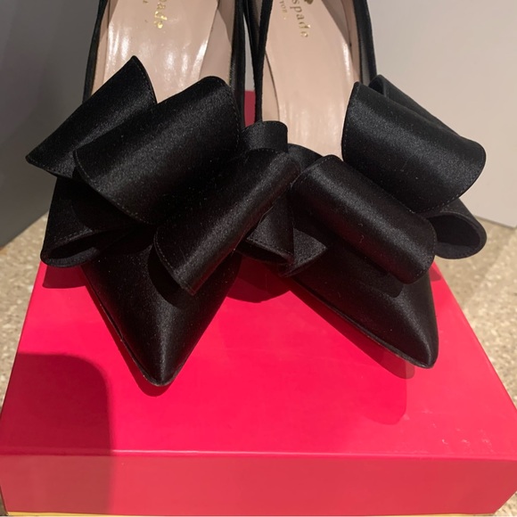Kate Spade Lovely Black Satin shoes - Picture 6 of 10